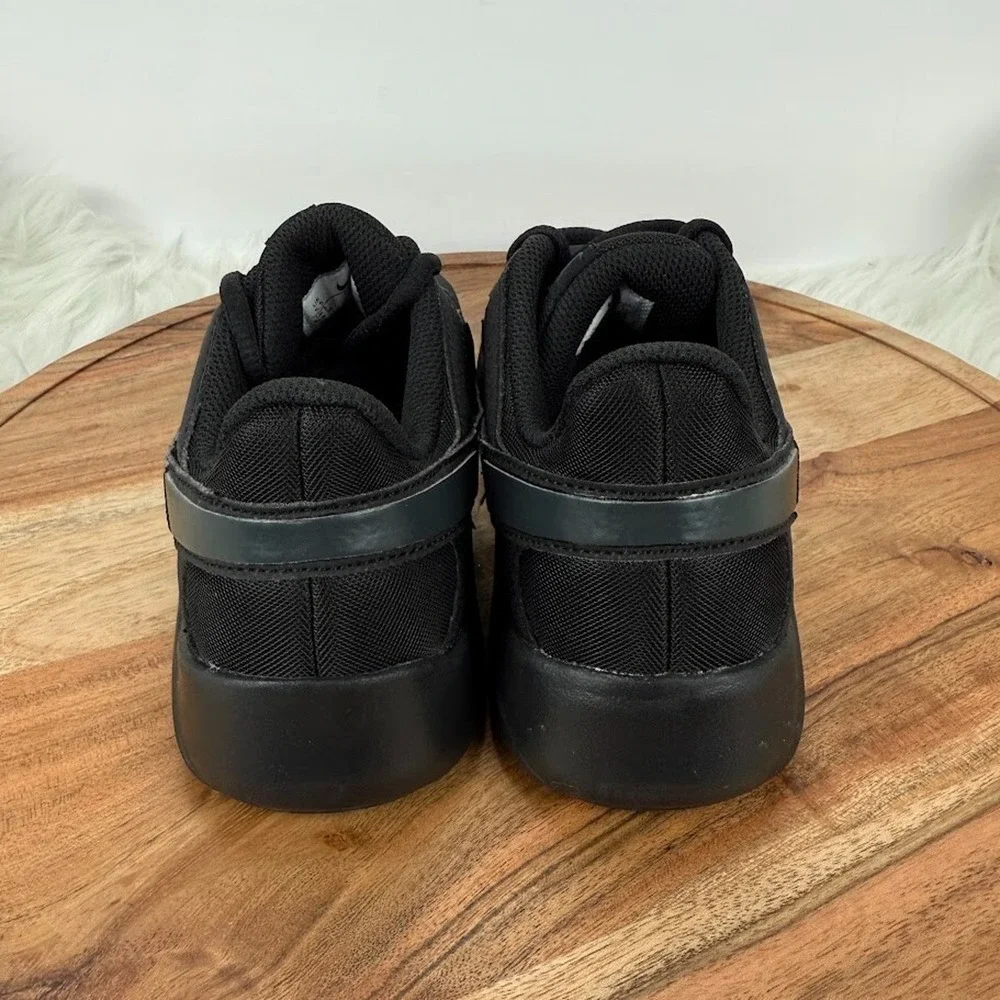 Nike Legend Essential 2 Womens Size 5.5 Black Running Shoes‎ Sneakers CQ9545-002